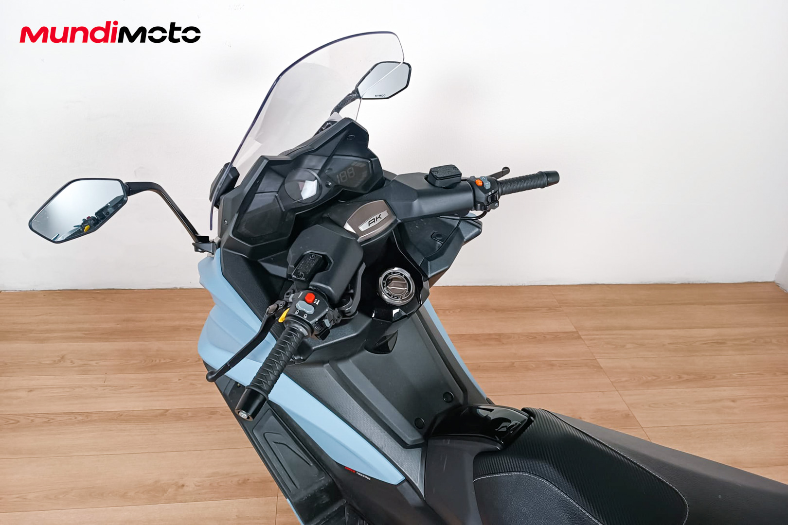 KYMCO AK 550KYMCO10