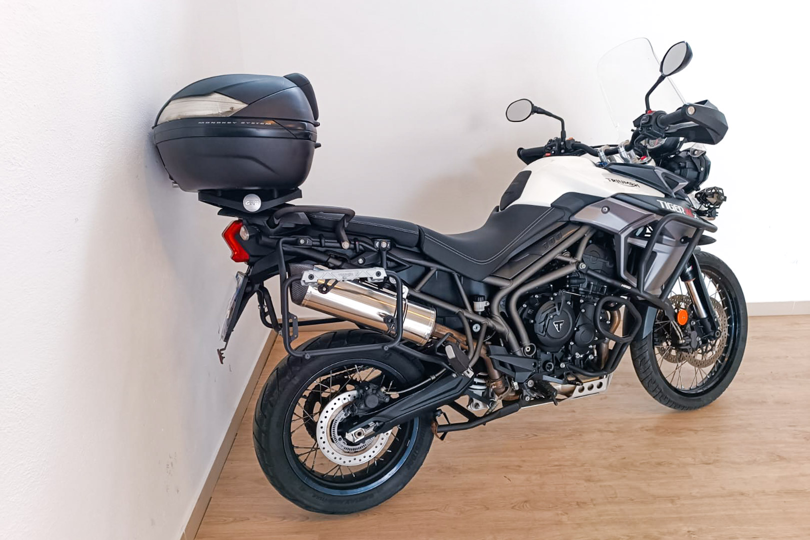 TRIUMPH TIGER 800 XCX ABSTRIUMPH2